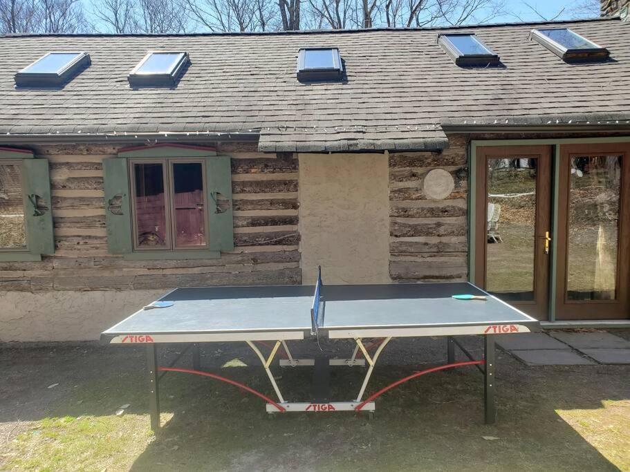 1913 Love Shack Bethel White Lake Ny Exterior photo